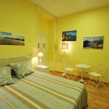 Oda ve Kahvaltı Domus Ripetta Roma