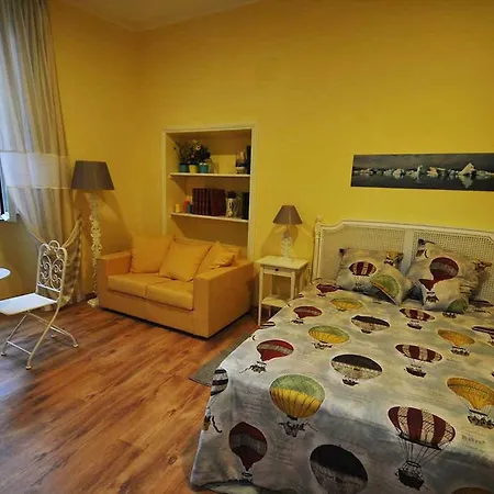 Oda ve Kahvaltı Domus Ripetta Roma